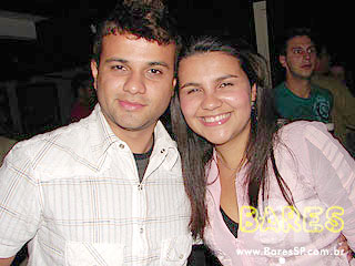 Tarde de Pagode e noite com Eletrônico no Pennélope Bar Tarde de Pagode e noite com Eletrônico no Pennélope Bar