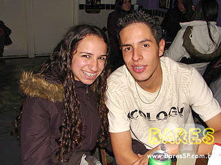 Tarde de Pagode e noite com Eletrônico no Pennélope Bar Tarde de Pagode e noite com Eletrônico no Pennélope Bar