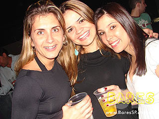 Projeto Movimento Music Live com Monobloco na Vila dos Ipês Espaço e Gastronomia Projeto Movimento Music Live com Monobloco na Vila dos Ipês Espaço e Gastronomia