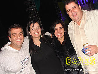 Projeto Movimento Music Live com Monobloco na Vila dos Ipês Espaço e Gastronomia Projeto Movimento Music Live com Monobloco na Vila dos Ipês Espaço e Gastronomia