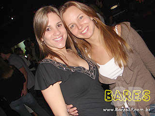 Projeto Movimento Music Live com Monobloco na Vila dos Ipês Espaço e Gastronomia Projeto Movimento Music Live com Monobloco na Vila dos Ipês Espaço e Gastronomia