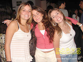 Projeto Movimento Music Live com Monobloco na Vila dos Ipês Espaço e Gastronomia Projeto Movimento Music Live com Monobloco na Vila dos Ipês Espaço e Gastronomia