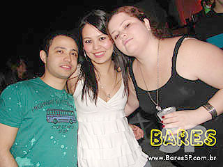 Projeto Movimento Music Live com Monobloco na Vila dos Ipês Espaço e Gastronomia Projeto Movimento Music Live com Monobloco na Vila dos Ipês Espaço e Gastronomia