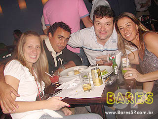 Happy Hour no Pueblo Bar Happy Hour no Pueblo Bar