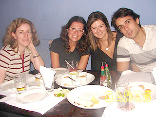 Happy Hour no Pueblo Bar Happy Hour no Pueblo Bar