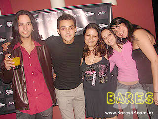 Happy Hour no Pueblo Bar Happy Hour no Pueblo Bar