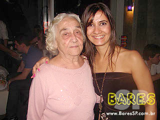 Noite divertida no Puri Bar Noite divertida no Puri Bar