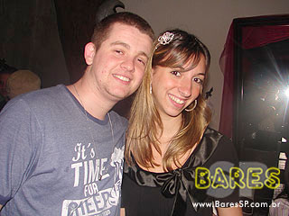 Noite divertida no Puri Bar Noite divertida no Puri Bar