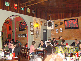 Espetinhos doces e salgados na Esquina do Espeto Espetinhos doces e salgados na Esquina do Espeto