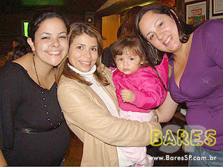 Espetos doces e salgados são a especialidade no Maria Namoradeira Espetos doces e salgados são a especialidade no Maria Namoradeira