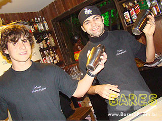 Espetos doces e salgados são a especialidade no Maria Namoradeira Espetos doces e salgados são a especialidade no Maria Namoradeira