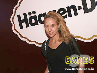 Häagen-Dazs Mix Music na Vila dos Ipês Häagen-Dazs Mix Music na Vila dos Ipês