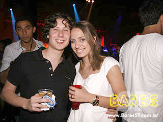 Häagen-Dazs Mix Music na Vila dos Ipês Häagen-Dazs Mix Music na Vila dos Ipês