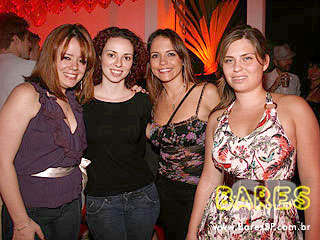 Häagen-Dazs Mix Music na Vila dos Ipês Häagen-Dazs Mix Music na Vila dos Ipês