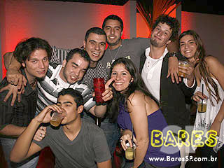 Häagen-Dazs Mix Music na Vila dos Ipês Häagen-Dazs Mix Music na Vila dos Ipês