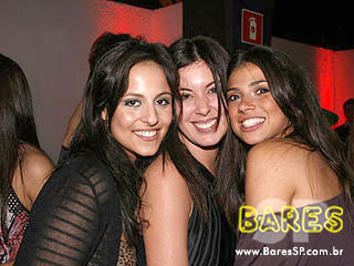 Häagen-Dazs Mix Music na Vila dos Ipês Häagen-Dazs Mix Music na Vila dos Ipês