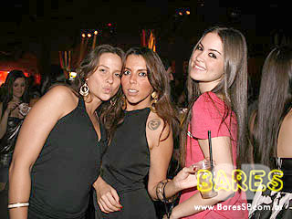 Häagen-Dazs Mix Music na Vila dos Ipês Häagen-Dazs Mix Music na Vila dos Ipês