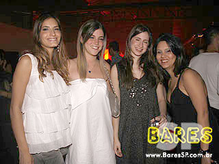 Häagen-Dazs Mix Music na Vila dos Ipês Häagen-Dazs Mix Music na Vila dos Ipês