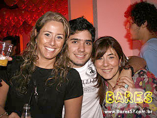 Häagen-Dazs Mix Music na Vila dos Ipês Häagen-Dazs Mix Music na Vila dos Ipês