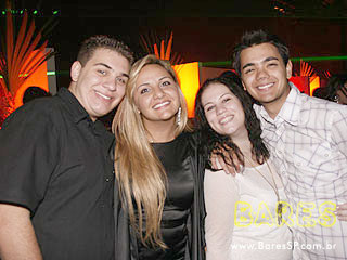 Häagen-Dazs Mix Music na Vila dos Ipês Häagen-Dazs Mix Music na Vila dos Ipês