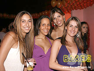 Häagen-Dazs Mix Music na Vila dos Ipês Häagen-Dazs Mix Music na Vila dos Ipês