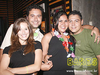 'Festa do Hawaii', banda T-Rox Disco e DJ's no Puri Bar 'Festa do Hawaii', banda T-Rox Disco e DJ's no Puri Bar