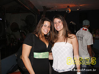 'Festa do Hawaii', banda T-Rox Disco e DJ's no Puri Bar 'Festa do Hawaii', banda T-Rox Disco e DJ's no Puri Bar