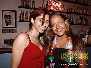 'Festa do Hawaii', banda T-Rox Disco e DJ's no Puri Bar 'Festa do Hawaii', banda T-Rox Disco e DJ's no Puri Bar