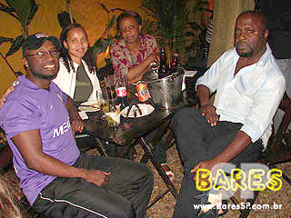 Música ao vivo na Casa do Espeto - Moema Música ao vivo na Casa do Espeto - Moema