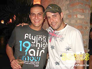 Música ao vivo na Casa do Espeto - Moema Música ao vivo na Casa do Espeto - Moema