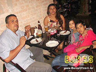 Música ao vivo na Casa do Espeto - Moema Música ao vivo na Casa do Espeto - Moema