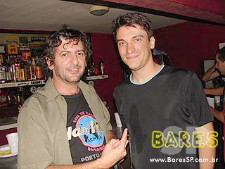 Festa do lançameno do livro Vale-Tudo e do Ginho, ET de Varginha no Blackmore Festa do lançameno do livro Vale-Tudo e do Ginho, ET de Varginha no Blackmore