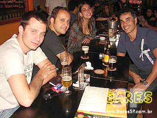 Piloto de Stock Car Renato Rattes aproveita o 'Bar em Bar' da Cervejaria Devassa Piloto de Stock Car Renato Rattes aproveita o 'Bar em Bar' da Cervejaria Devassa