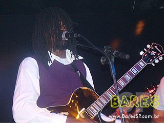 Almir Serra lança novo disco com participações de Seu Jorge e Milena Castro no Coppola Music Almir Serra lança novo disco com participações de Seu Jorge e Milena Castro no Coppola Music