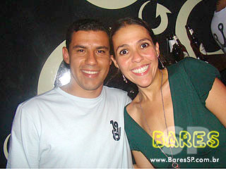 Almir Serra lança novo disco com participações de Seu Jorge e Milena Castro no Coppola Music Almir Serra lança novo disco com participações de Seu Jorge e Milena Castro no Coppola Music