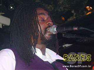 Almir Serra lança novo disco com participações de Seu Jorge e Milena Castro no Coppola Music Almir Serra lança novo disco com participações de Seu Jorge e Milena Castro no Coppola Music