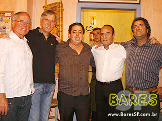 Confraternização da Abrasel no Consulado Mineiro Confraternização da Abrasel no Consulado Mineiro