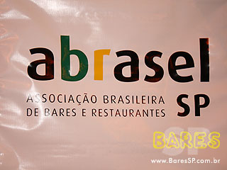 Confraternização da Abrasel no Consulado Mineiro Confraternização da Abrasel no Consulado Mineiro
