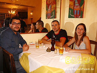 Confraternização da Abrasel no Consulado Mineiro Confraternização da Abrasel no Consulado Mineiro