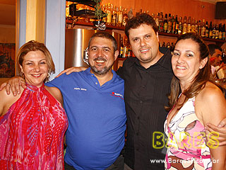 Confraternização da Abrasel no Consulado Mineiro Confraternização da Abrasel no Consulado Mineiro