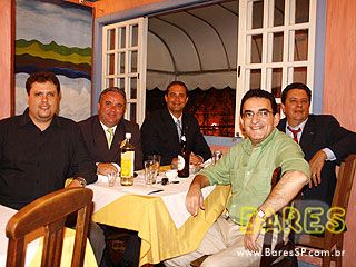 Confraternização da Abrasel no Consulado Mineiro Confraternização da Abrasel no Consulado Mineiro