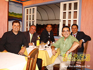 Confraternização da Abrasel no Consulado Mineiro Confraternização da Abrasel no Consulado Mineiro