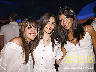 Warm-up do MOB Festival 2009 com Dj Hernan Cattaneo na Pacha Warm-up do MOB Festival 2009 com Dj Hernan Cattaneo na Pacha