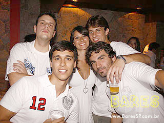 Warm-up do MOB Festival 2009 com Dj Hernan Cattaneo na Pacha Warm-up do MOB Festival 2009 com Dj Hernan Cattaneo na Pacha