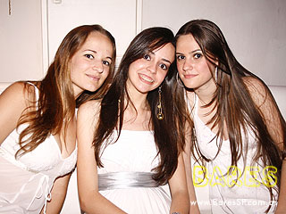 Warm-up do MOB Festival 2009 com Dj Hernan Cattaneo na Pacha Warm-up do MOB Festival 2009 com Dj Hernan Cattaneo na Pacha