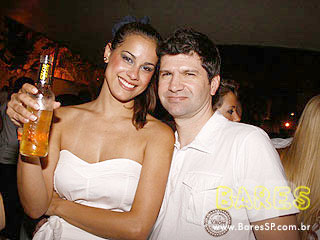 Warm-up do MOB Festival 2009 com Dj Hernan Cattaneo na Pacha Warm-up do MOB Festival 2009 com Dj Hernan Cattaneo na Pacha