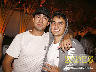 Warm-up do MOB Festival 2009 com Dj Hernan Cattaneo na Pacha Warm-up do MOB Festival 2009 com Dj Hernan Cattaneo na Pacha