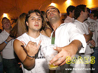 Warm-up do MOB Festival 2009 com Dj Hernan Cattaneo na Pacha Warm-up do MOB Festival 2009 com Dj Hernan Cattaneo na Pacha