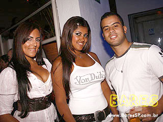 Warm-up do MOB Festival 2009 com Dj Hernan Cattaneo na Pacha Warm-up do MOB Festival 2009 com Dj Hernan Cattaneo na Pacha