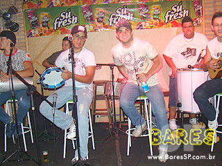 Grupos Ponto 5, Verdadeira Paixão e Jeito Bobeira no Santa Fé 783 Grupos Ponto 5, Verdadeira Paixão e Jeito Bobeira no Santa Fé 783